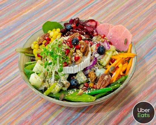 Glory Bowl — bowl végétarien chèvre frais et betteraves, Yummy Bowl Bruxelles
